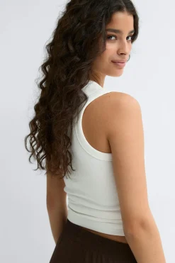 Tight v-neck rib tank