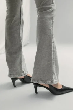 Ultra low bootcut jeans