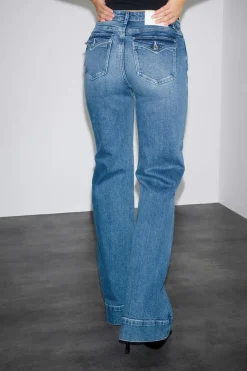 Waist hug flare jeans