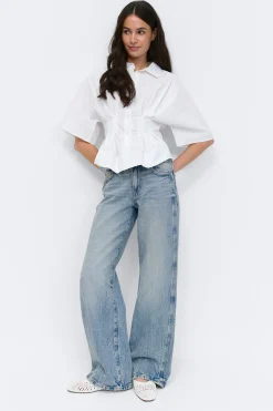 Wide flare jeans