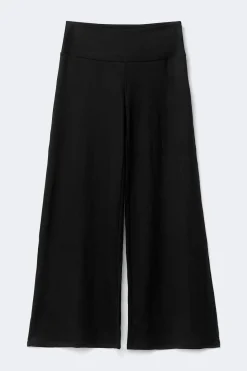 Wide leg trousers