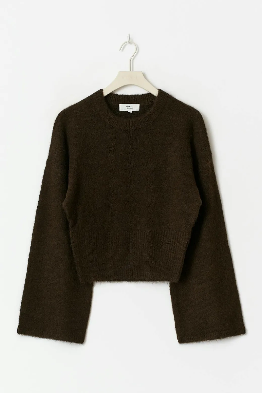 Wide sleeve knitted sweater