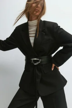 Wide statement belt
