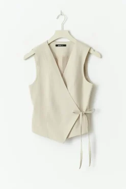 Wrap tie vest