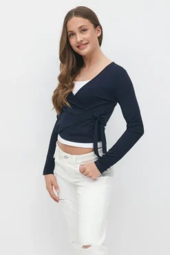 Wrap top