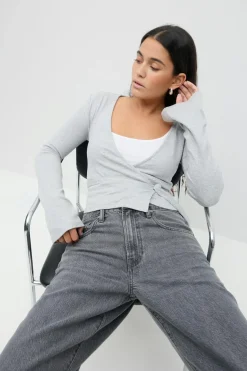 Wrap top