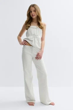 Y detail trousers
