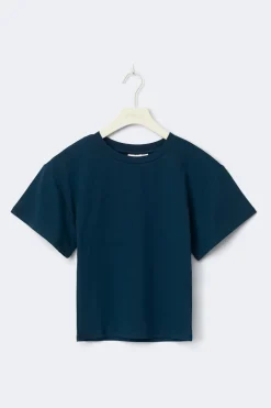 Y fitted tee