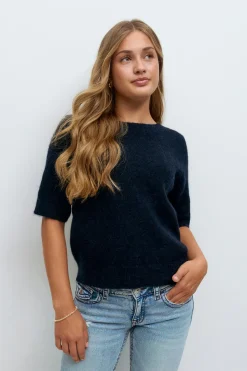 Y knitted top