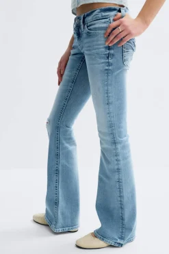 Y one knee destroy jeans