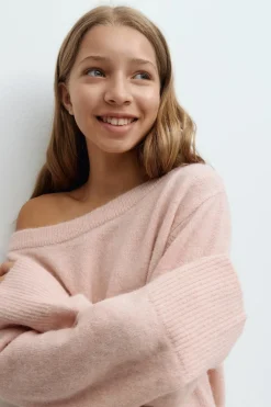 Y oversized knitted sweater