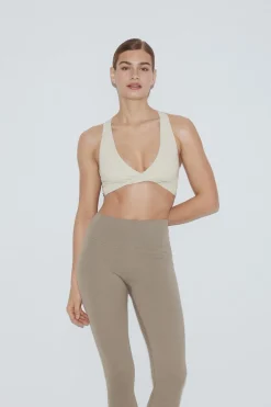 Yoga twist top